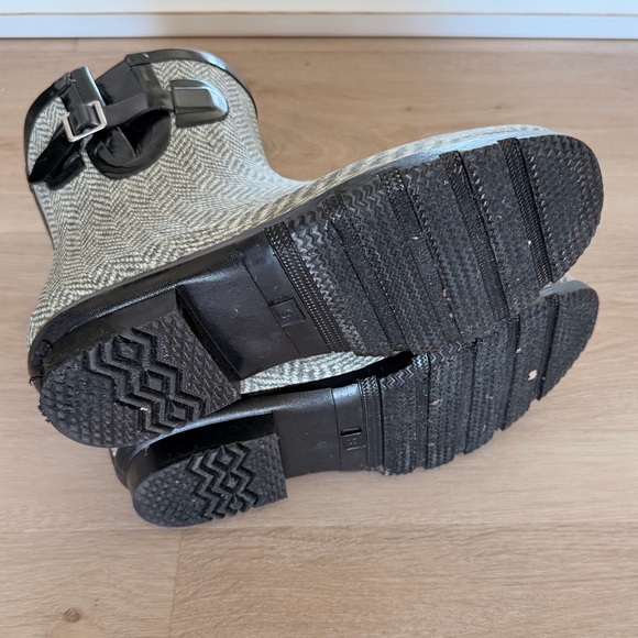 Nomad Rain Boot Chevron 9 - Picture 7 of 7